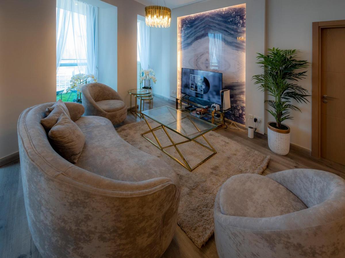 First Class 3Br With Full Dubai Skyline & Sea View Daire Dış mekan fotoğraf