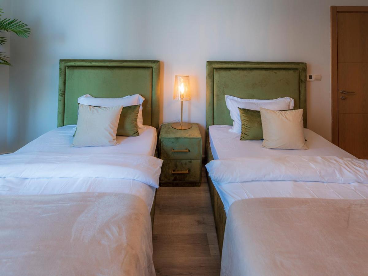 First Class 3Br With Full Dubai Skyline & Sea View Daire Dış mekan fotoğraf